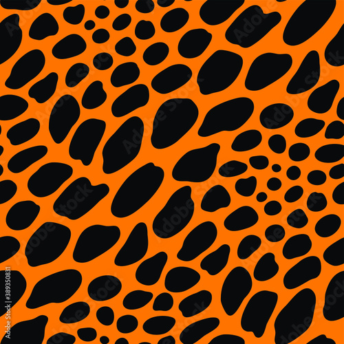 Seamless vector leopard pattern. Trendy stylish wild gepard  leopard print. Animal print background for fabric  textile  design  advertising banner.
