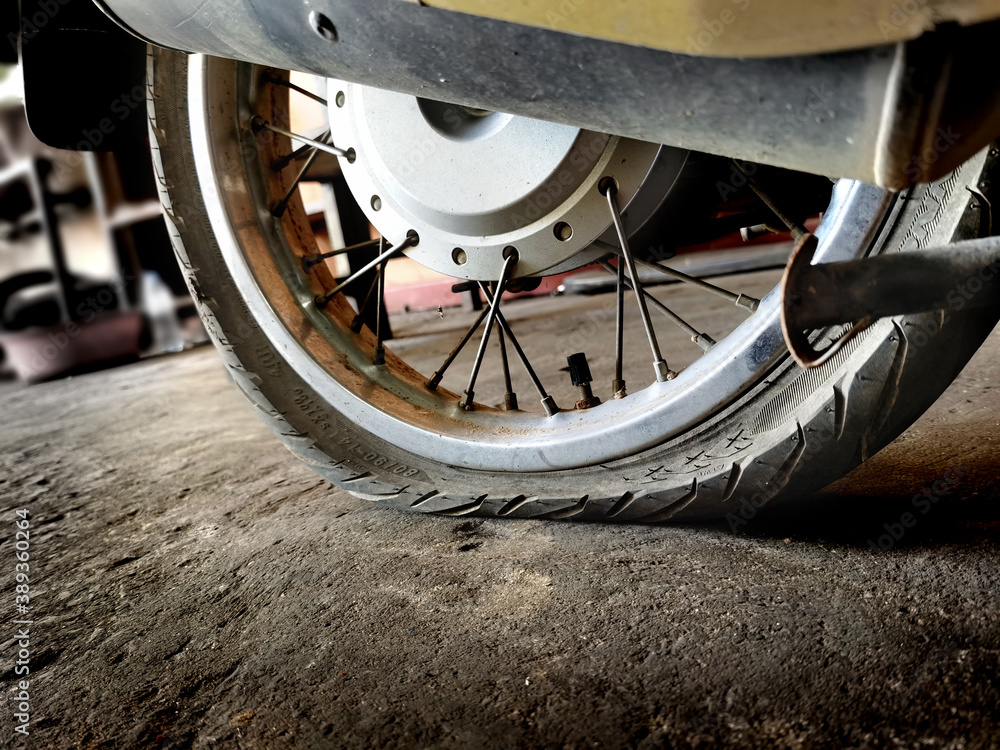 Flat tire motorcycle best sale