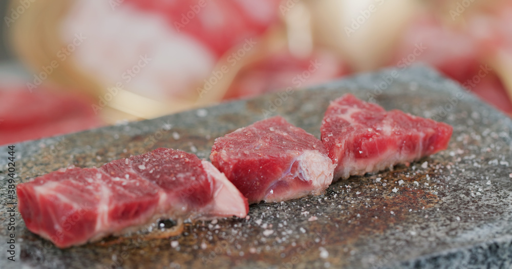 Grill beef on the hot stone
