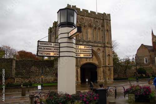 Εκτύπωση καμβά The Pillar of Salt road sign in Bury St