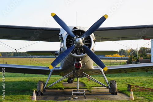 Alte einmotorige Flugzeugschraube