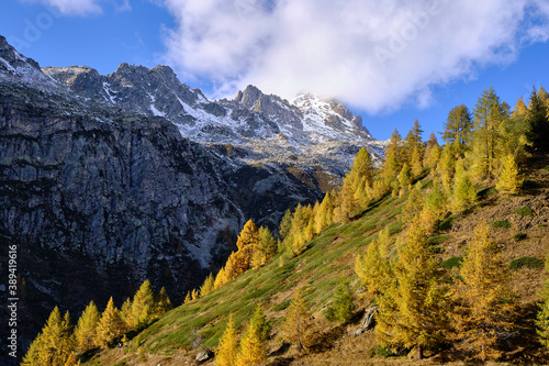 Autumn trekking