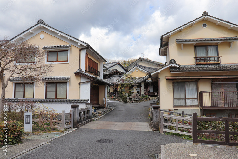 内子町の町並み(愛媛県内子町) 内子町の町並み(愛媛県内子町)