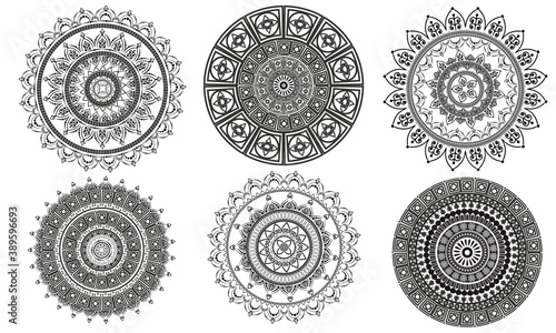 Set of circular patterns in form of mandala for henna. Mehndi.