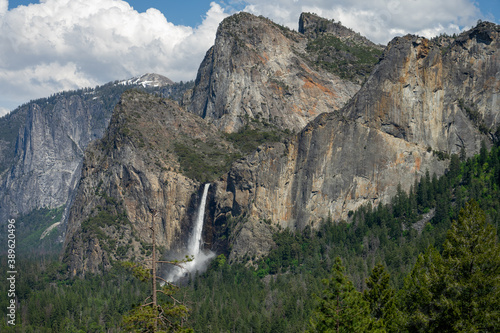 Photography Waterfall in Yosemite Valley, landscape in national parks