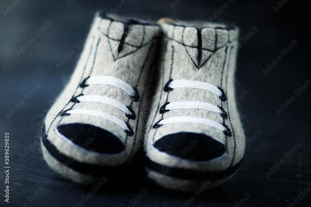 Slippers made of wool,embroidered by the method of felting Slippers made of wool,embroidered by the method of felting