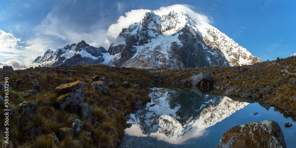 Obraz premium Evening mount Salkantay or Salcantay and lake in Peru