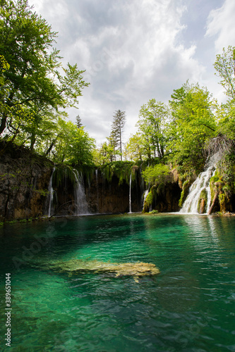 Plitvice lakes national park in Croatia © Nino Pavisic