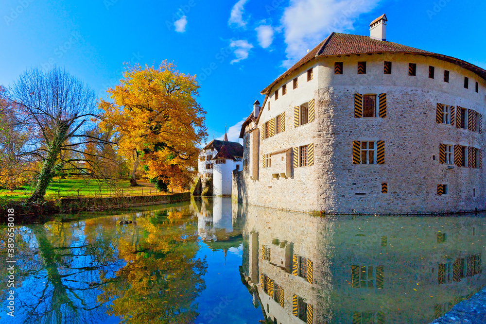 Schloss Hallwyl, Wasserschloss in Aargau, Schweiz Schloss Hallwyl, Wasserschloss in Aargau, Schweiz