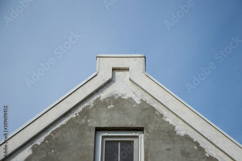 Design of the upper part of the gable of the house.