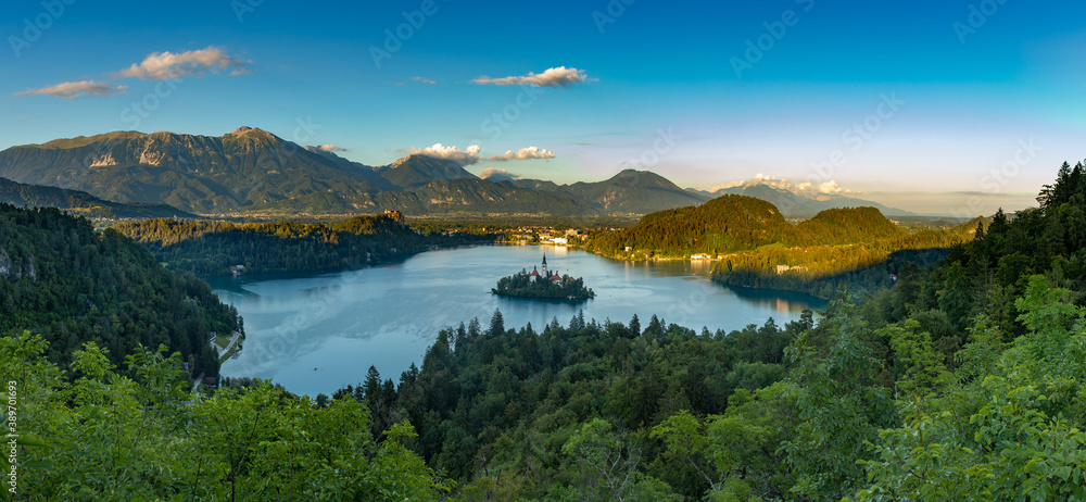 Naklejka premium Lake Bled Panorama