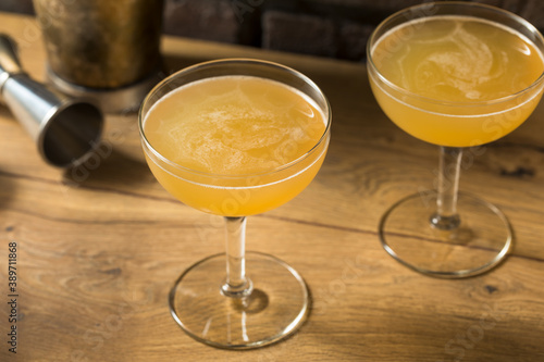 Принти на полотні Boozy Refreshing Cognac Between the Sheets Cocktail