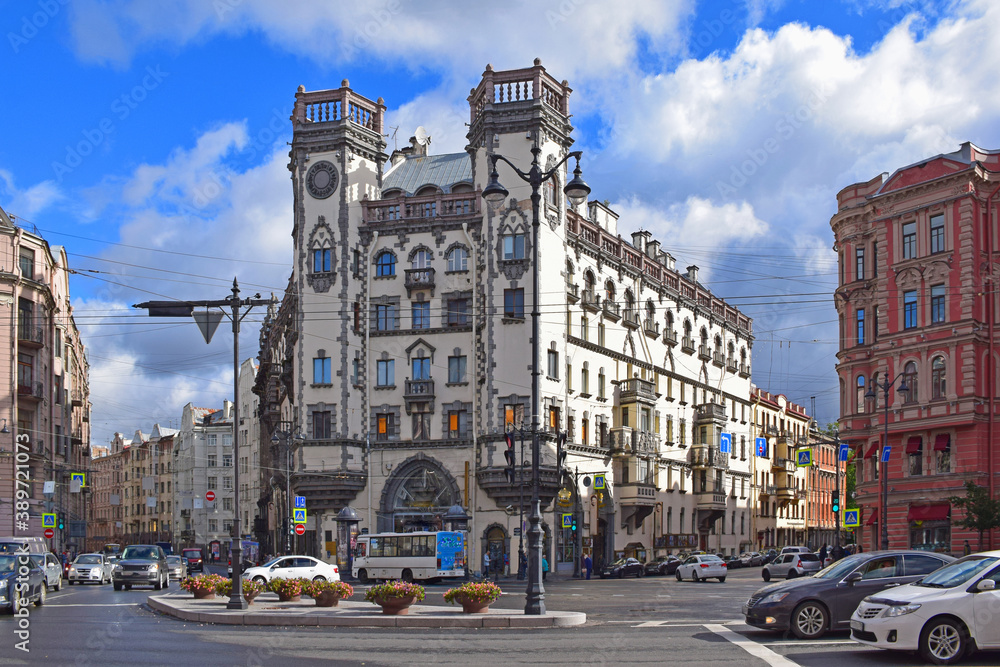 The house with two towers in Saint Petersburg, also known as the Rosenstein-Belogrud house, was built in 1915. Architects Konstantin Rosenstein and Andrey Belogrud. Russia, Saint Petersburg, September