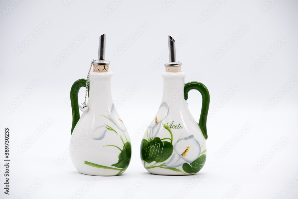 Sauce, gravy boat, acetone, oil, flowers, garden, decor, party, dish, dishes, food, eat, meal, lunch, tasty, cook, cooking, diet, cafe, restaurant, kitchen, canteen, appetite, gourmet, bar Sauce, gravy boat, acetone, oil, flowers, garden, decor, party, dish, dishes, food, eat, meal, lunch, tasty, cook, cooking, diet, cafe, restaurant, kitchen, canteen, appetite, gourmet, bar