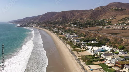 Drone flies over expensive beach homes in Malibu, USA