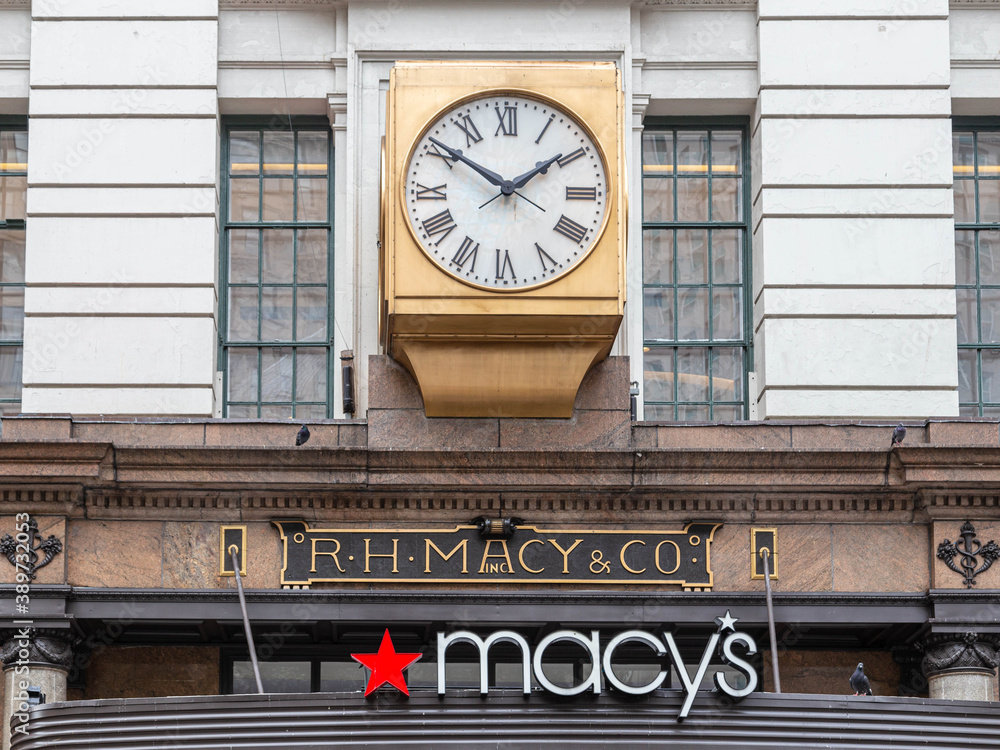 New York City, NY, USA - October 16, 2013: the traditional store front of  Macy's at Manhattan, New York City Stock-bilde | Adobe Stock