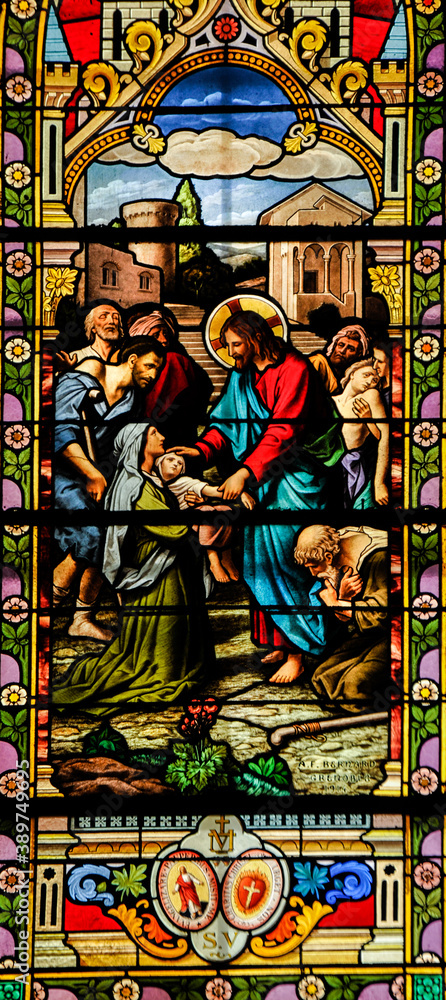 Jesus heals the sick stain glass