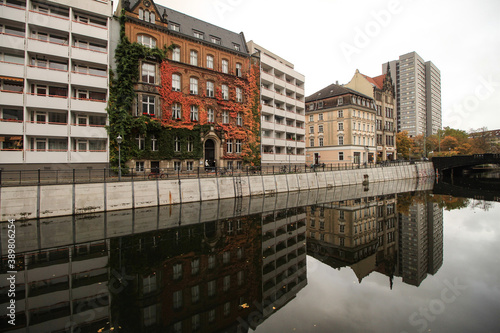 Stiller Herbsttag in Alt-Berlin; Friedrichsgracht am Kupfergraben photo