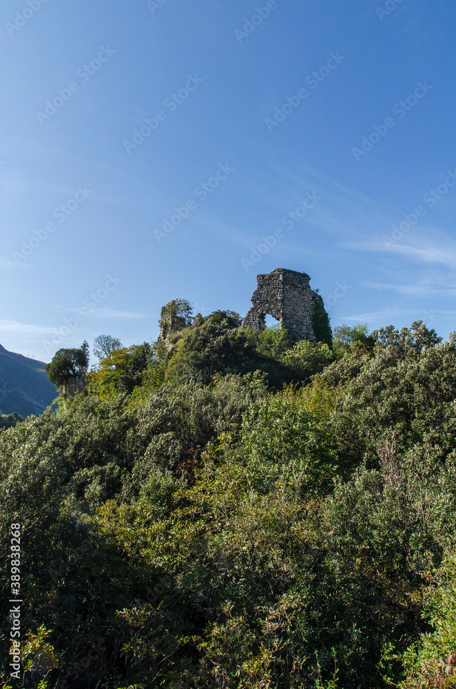 ruiny zamku Penede Włochy 