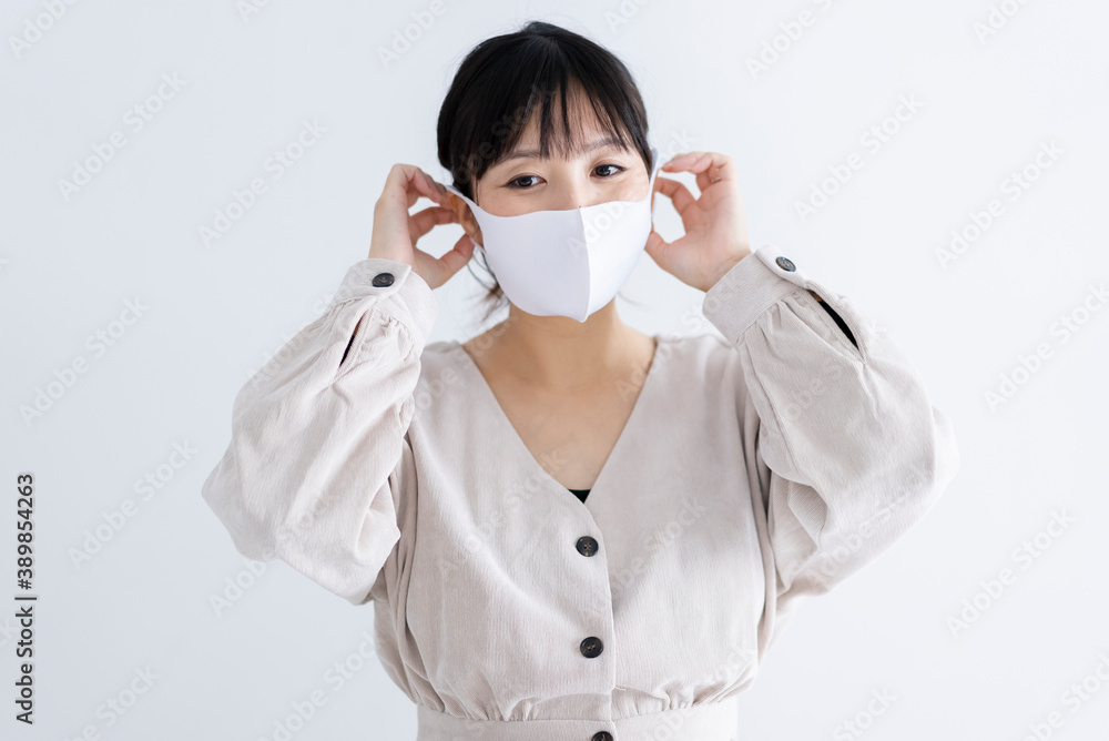 マスクをした妊婦 マスクをした妊婦