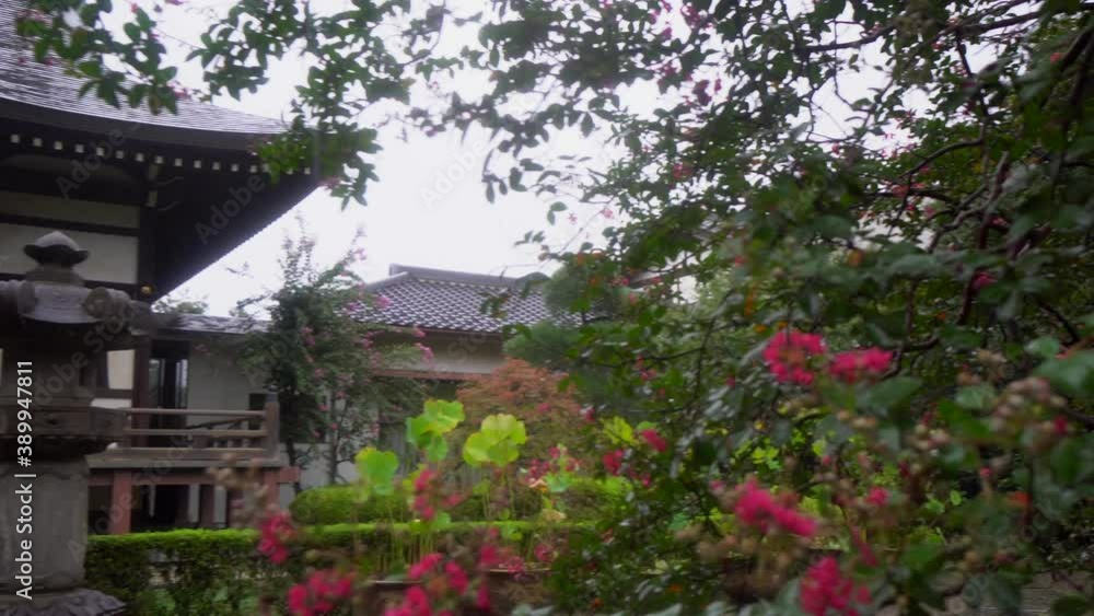 Buddhist temple in Tokyo. Most of these temples have a very beautiful and extremely careful garden design. Buddhist temple in Tokyo. Most of these temples have a very beautiful and extremely careful garden design.