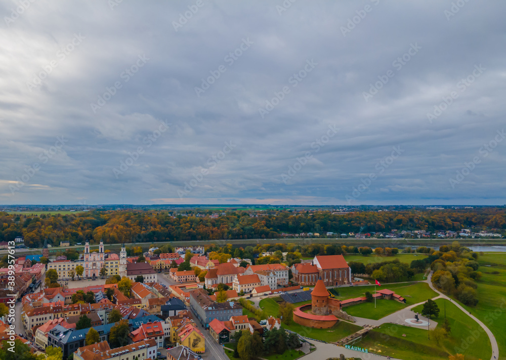 Obraz premium Aerial view of Kaunas castle and oldtown