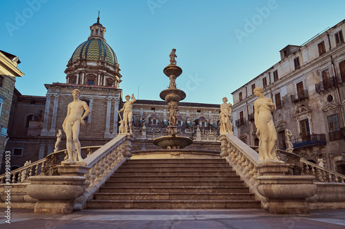 Shot of Fontana Pretoria, Palermo Italy photo