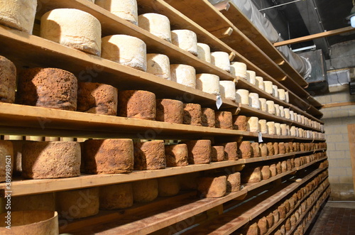 Stagionatura formaggio alpino