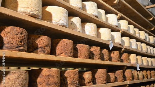 Formaggio Castelmagno Stagionatura