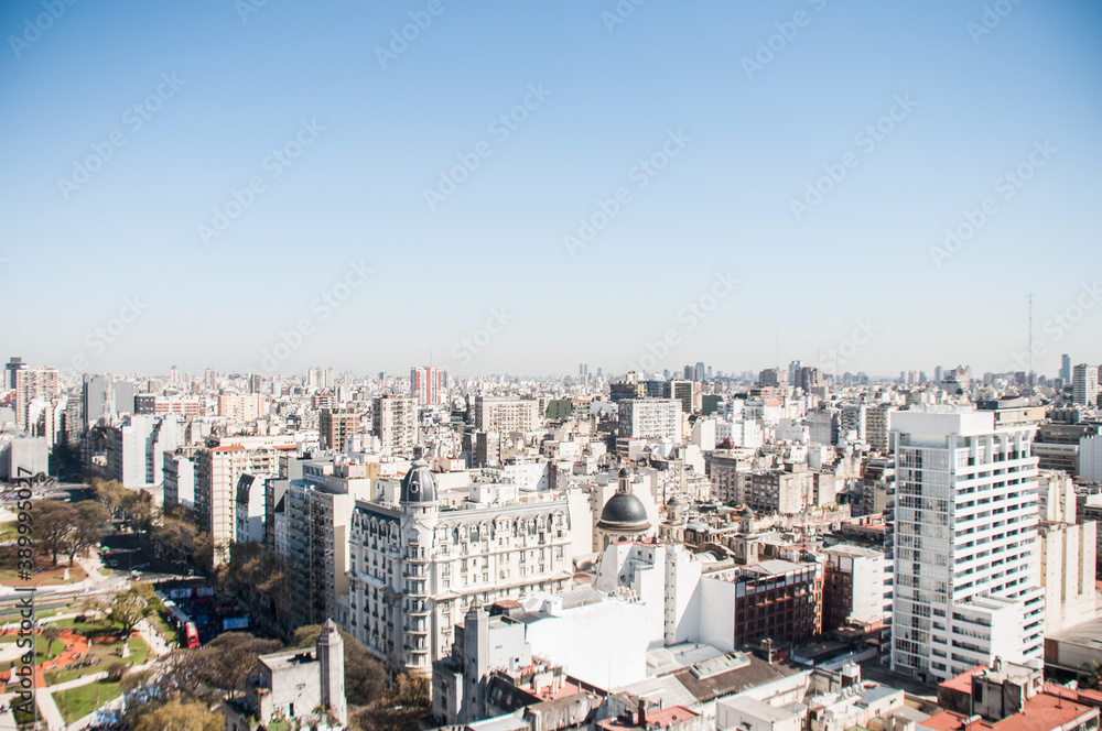 Fototapeta premium Beautiful landscape of statues in Recoleta Cemetery, Buenos Aires