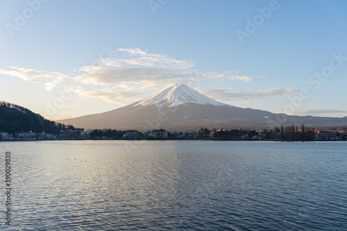 Fujisan Mountain with lake in Kawaguchiko, Japan