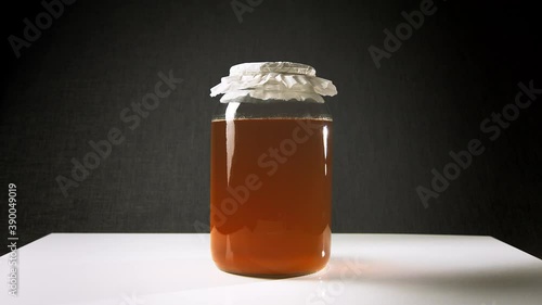 Kombucha Fermenting Timelapse in Studio