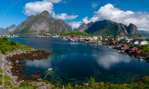 sea and mountains