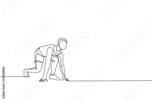 Single continuous line drawing of young happy health sprinter man ready at pole start position to run in run track. Sport and healthy lifestyle concept. Trendy one line draw design vector illustration