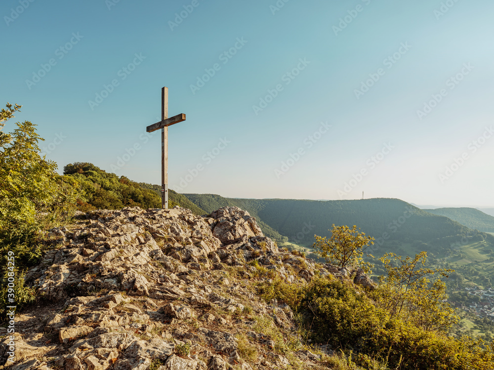 Der Gipfel des Roßfels auf der Schwäbischen Alb, Baden-Württemberg