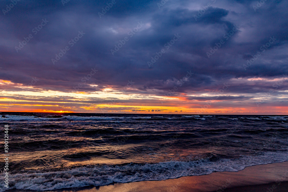 Obraz premium ocean beach sunset