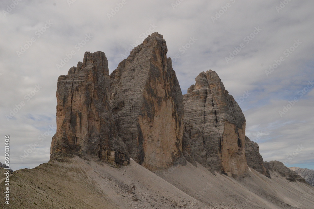 Hiking around the stunning and dramatic Drei Zinnen / Tre Cime di Lavaredo mountains in the Dolomites of Northern Italy Hiking around the stunning and dramatic Drei Zinnen / Tre Cime di Lavaredo mountains in the Dolomites of Northern Italy