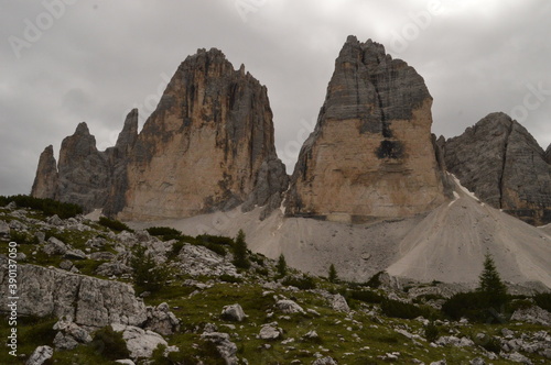 Hiking around the dramatic and beautiful Tre Cime / Drei Zinnen mountains in Lavaredo Dolomites in Northern Italy