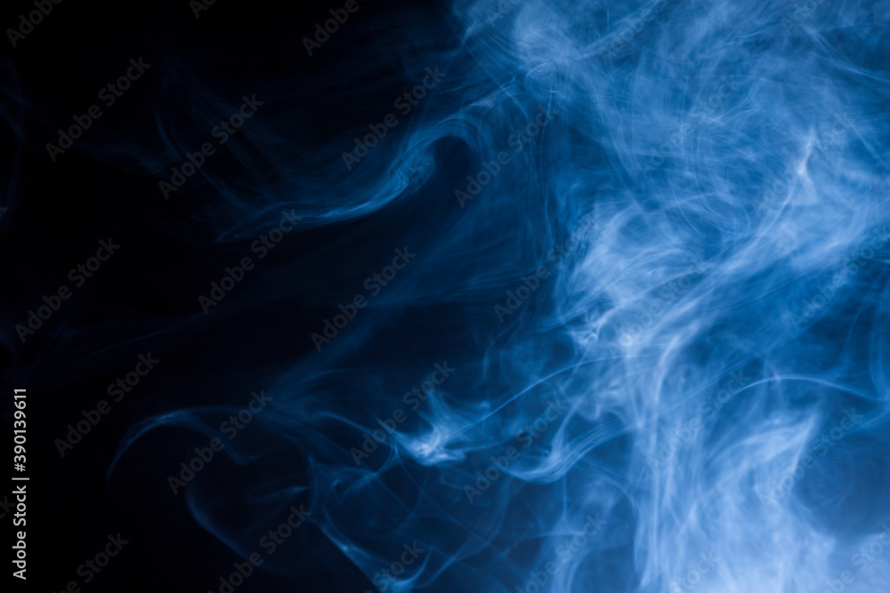 Obraz premium 紫煙