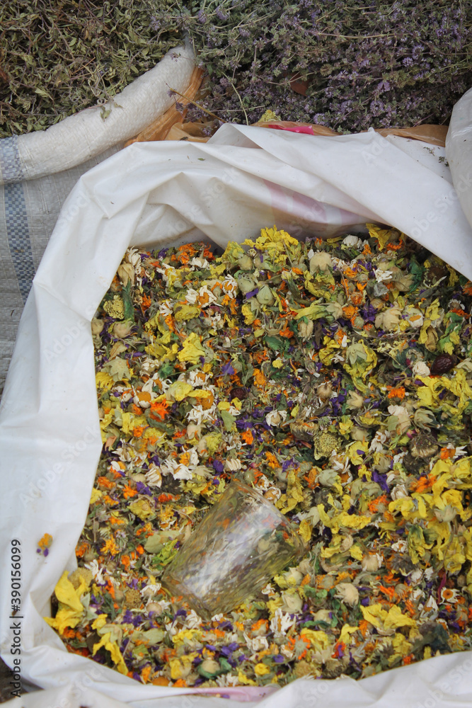 dried flowers for tea