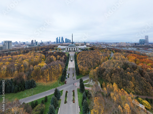 panoramic view of the autumn park in the city from the height of the drone © константин константи