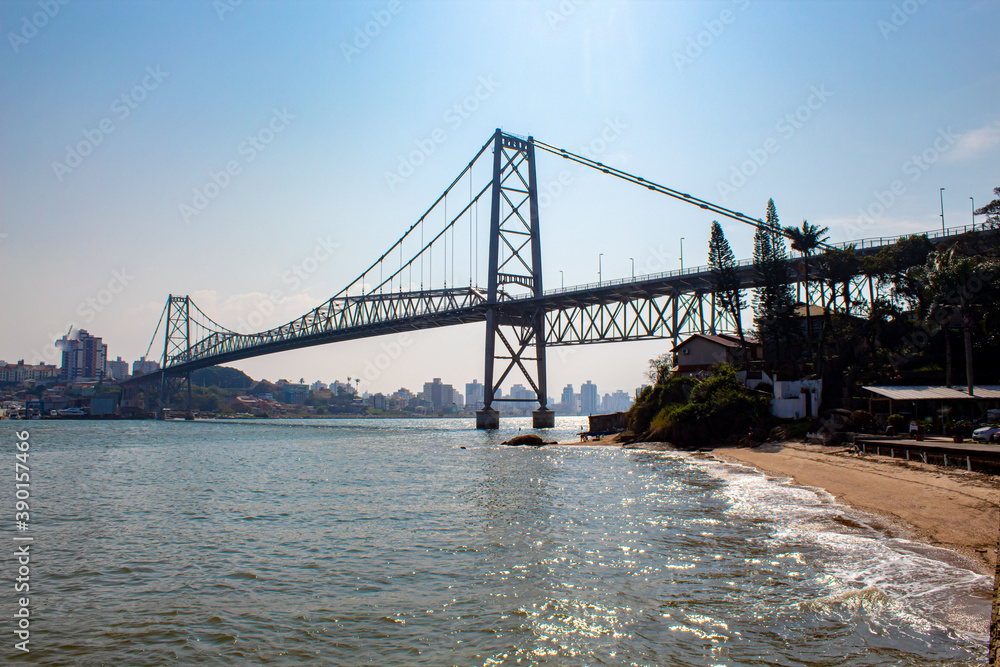 Naklejka premium Ponte Hercílio Luz, Florianópolis, Florianopolis, Santa Catarina, Brasil