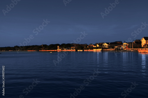 vue le soir sur arcachon