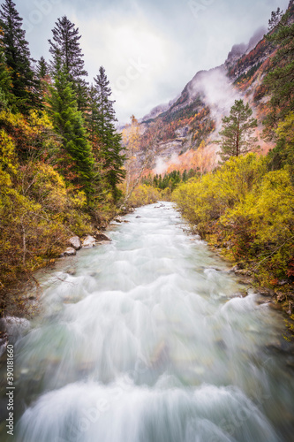 Autumn in Ordesa and Monteperdido Natural Park (Spain)