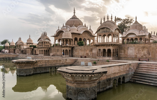 evening at kusum sarovar near govardhan