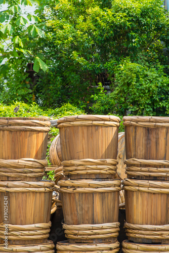 手作り酒樽 © Paylessimages