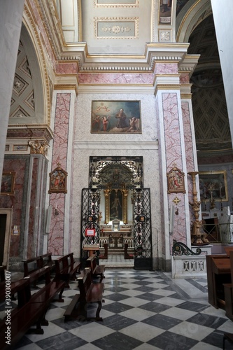 Caserta     Cappella sinistra del Duomo