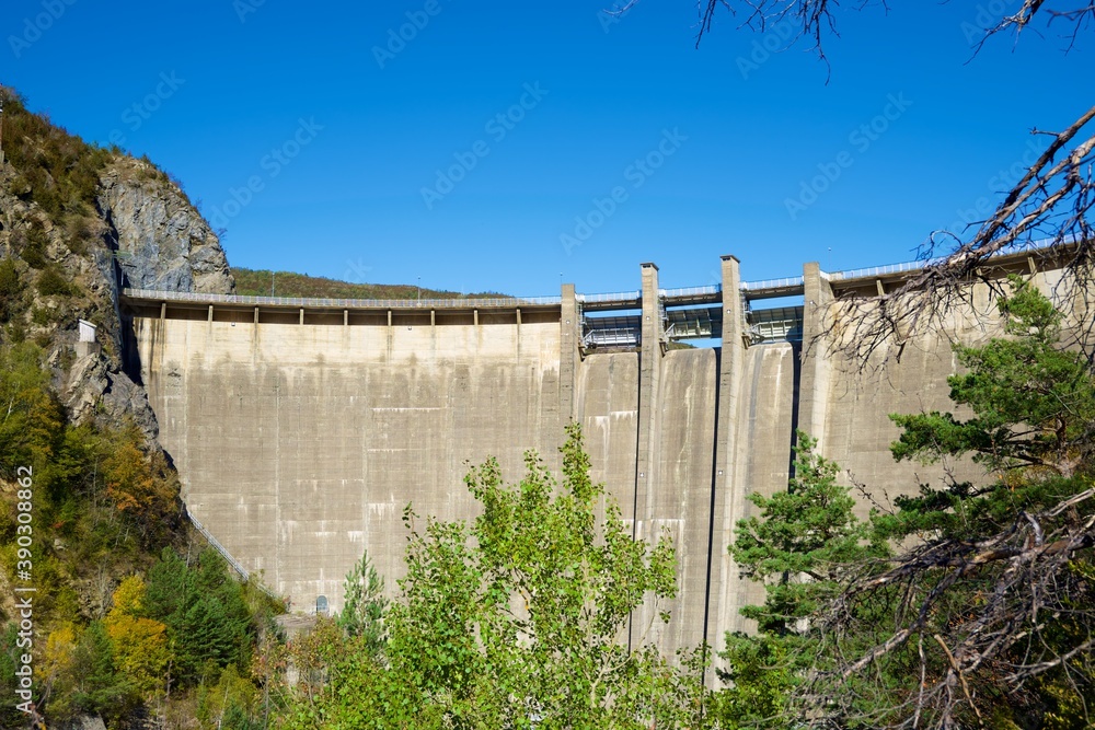 Hydroelectric dam in the Pyrenees Hydroelectric dam in the Pyrenees