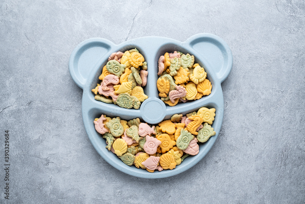 Nutritional high calcium children's fruit and vegetable biscuits Nutritional high calcium children's fruit and vegetable biscuits