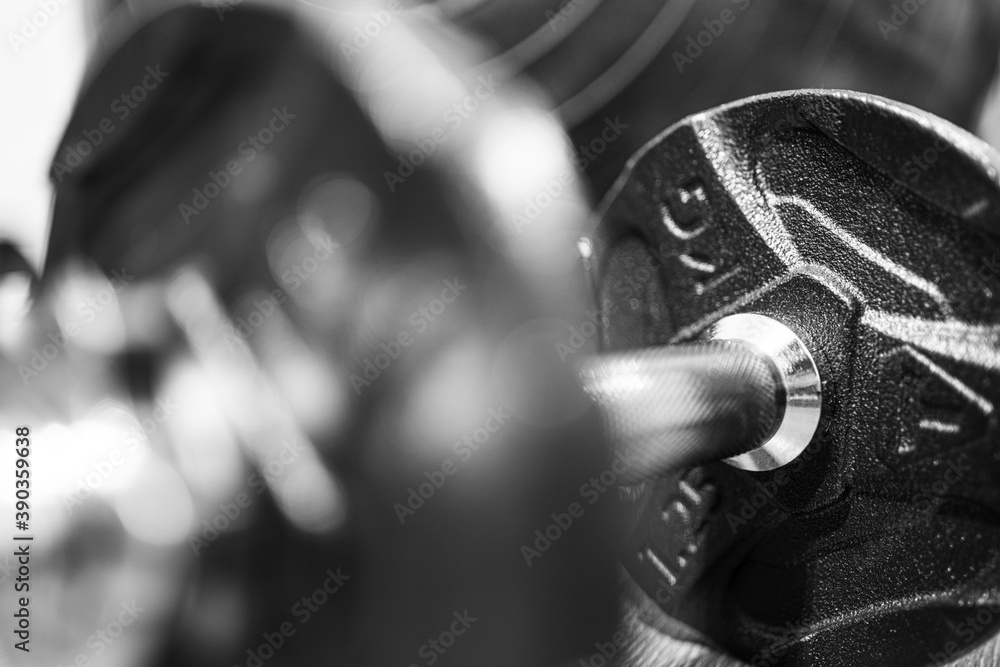 Sports hand dumbbells black and chrome Sports hand dumbbells black and chrome